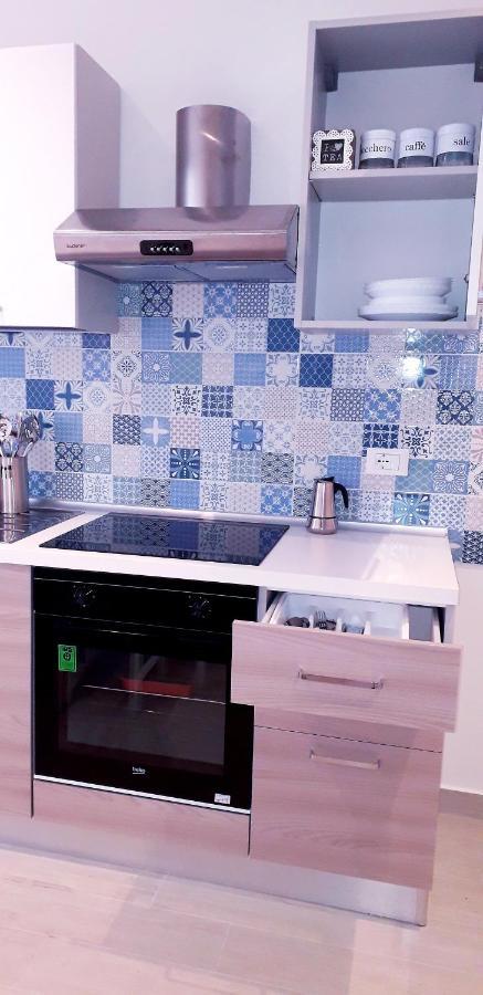 Lamberti Beach Apartment - 150 M From The Sea - Just Renewed - Wifi ซาโวนา ภายนอก รูปภาพ